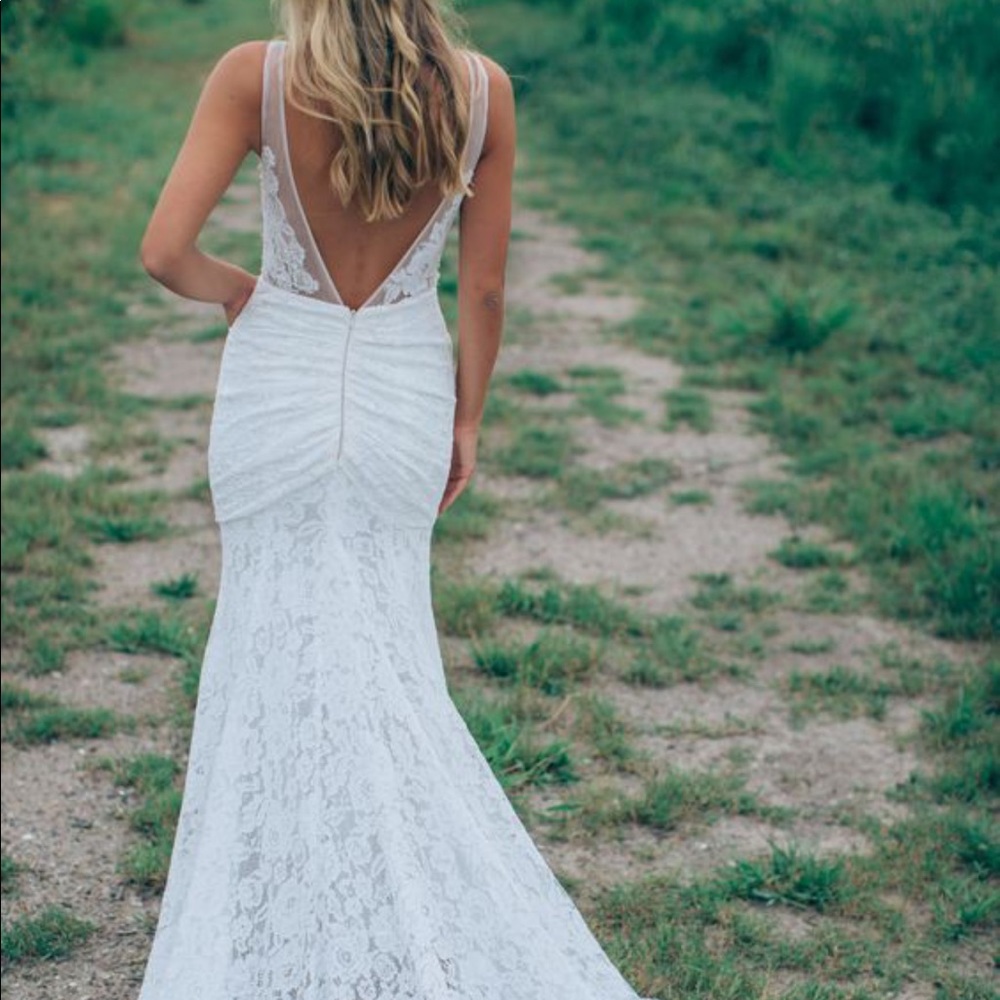 Made With Love Frankie Wedding Dress - Picture 4 of 7